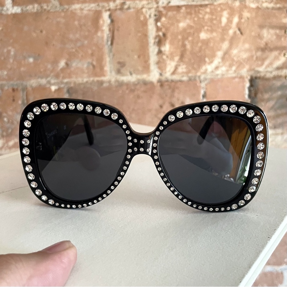 CHANEL Black Sunglasses with Silver Accents - Picture 3 of 12